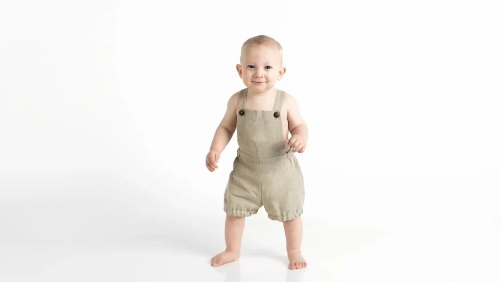 Bebê de 10 meses: descubra os marcos incríveis dessa fase