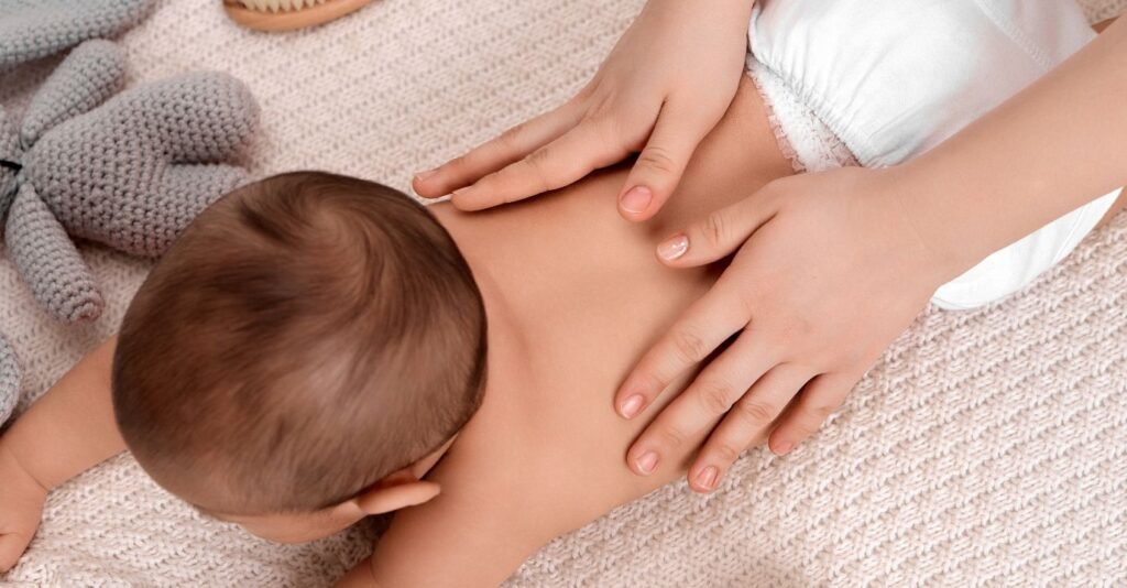 Massagem para Bebês: Benefícios e Técnicas