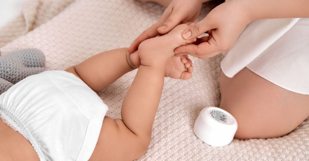Massagem para Bebês: Benefícios e Técnicas