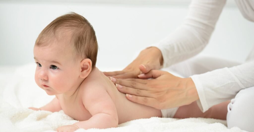 Massagem para Bebês: Benefícios e Técnicas
